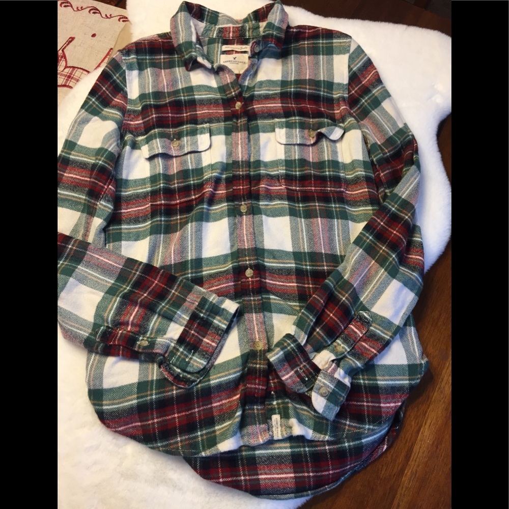 American Eagle Button Plaid Shirt NWOT